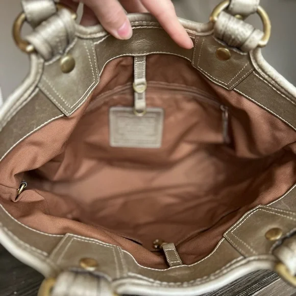 Coach Bleeker Natural Straw Metallic Bronze Floral Embroidered Logo Tote! - Picture 3 of 10